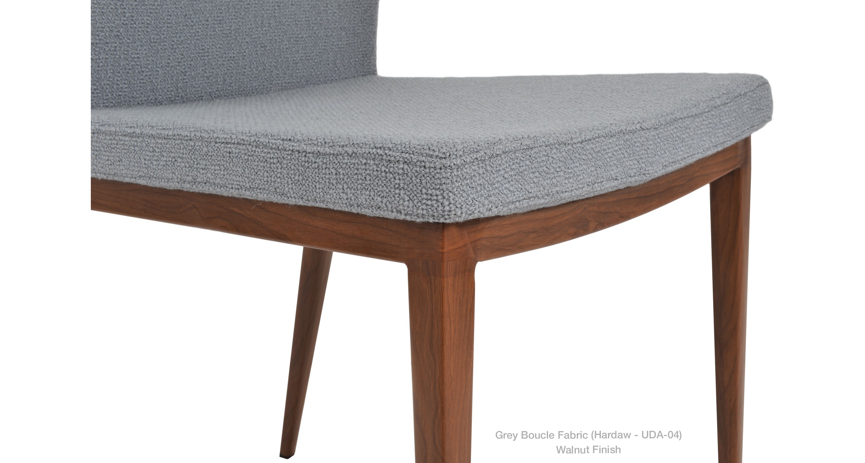 close - grey boucle