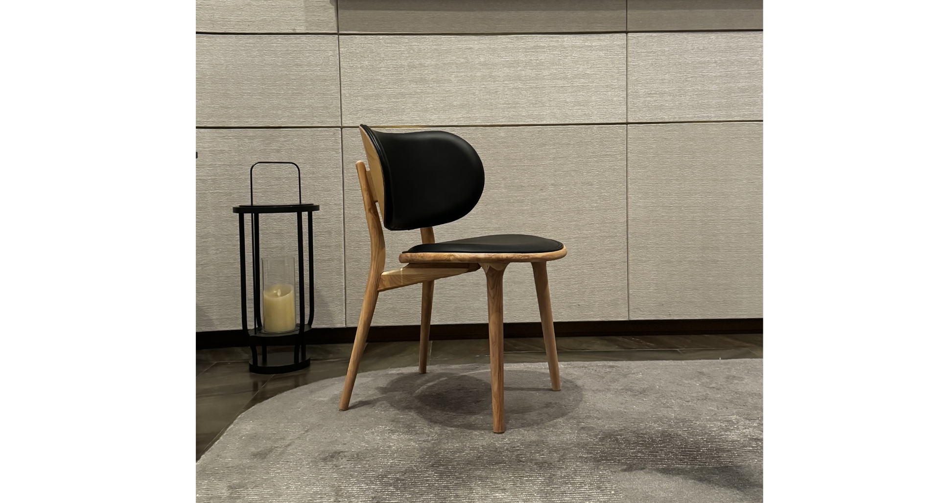 Picture of Aaron Chair